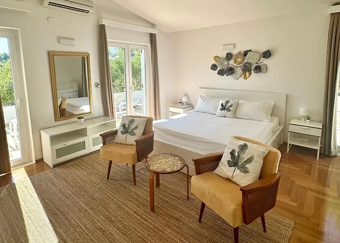 Hosta Apartman Hvar Town
